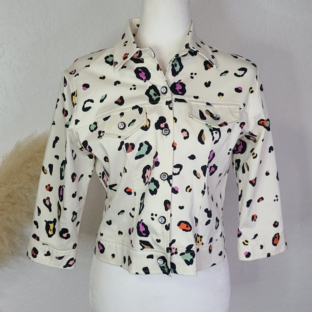 Sharon Endick multicolor leopard sport print crop